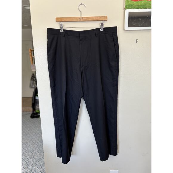 Kenneth Cole Reaction men's black slacks size 38x29 excellent condition - Picture 1 of 3